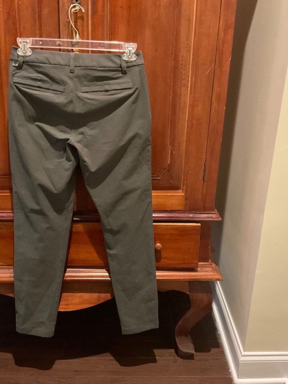Lululemon Men’s ABC Classic Fit , Warpstreme Trousers , Color Green, Size 29 - Picture 2 of 6